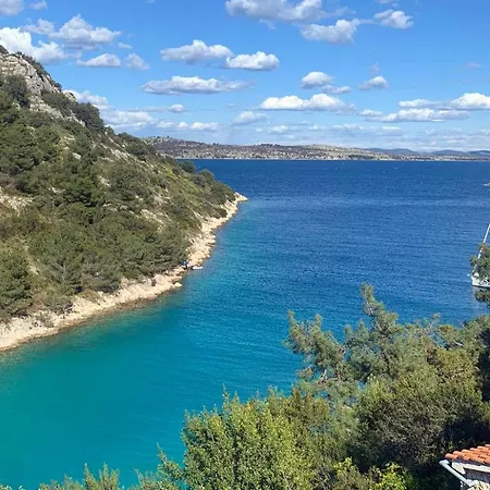 Seaside Secluded Cove Dumboka Bay - Dumboka 公寓 萨利